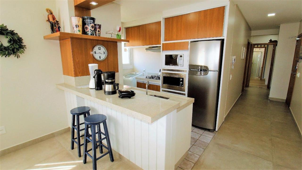 1079 - Apartamento Com Vista Para O Mar Em 봄비나스 외부 사진